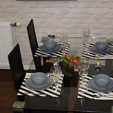 Silverburn New House With Free Parking And Nice Garden Glasgow Eksteriør bilde