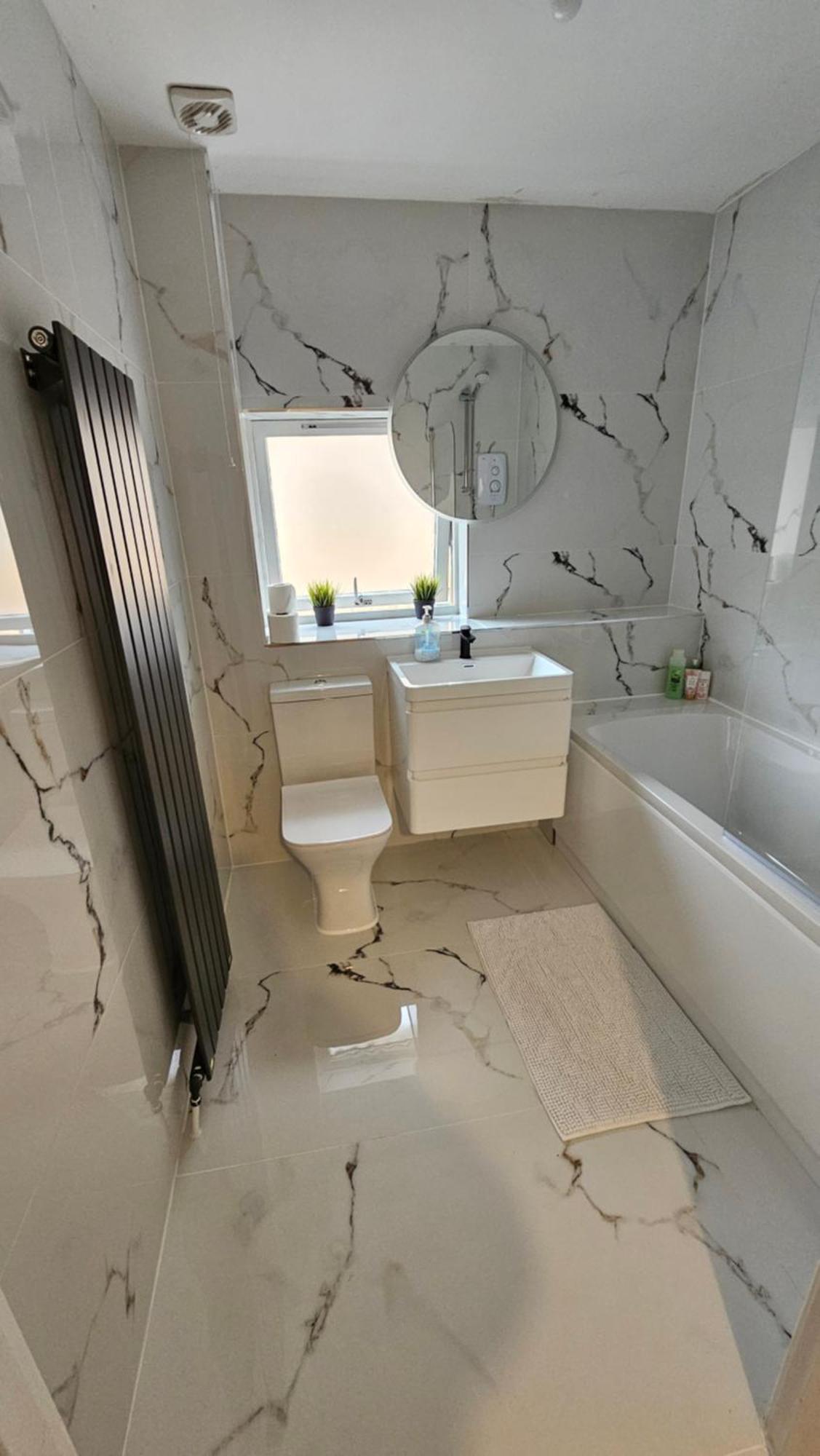 Silverburn New House With Free Parking And Nice Garden Glasgow Eksteriør bilde
